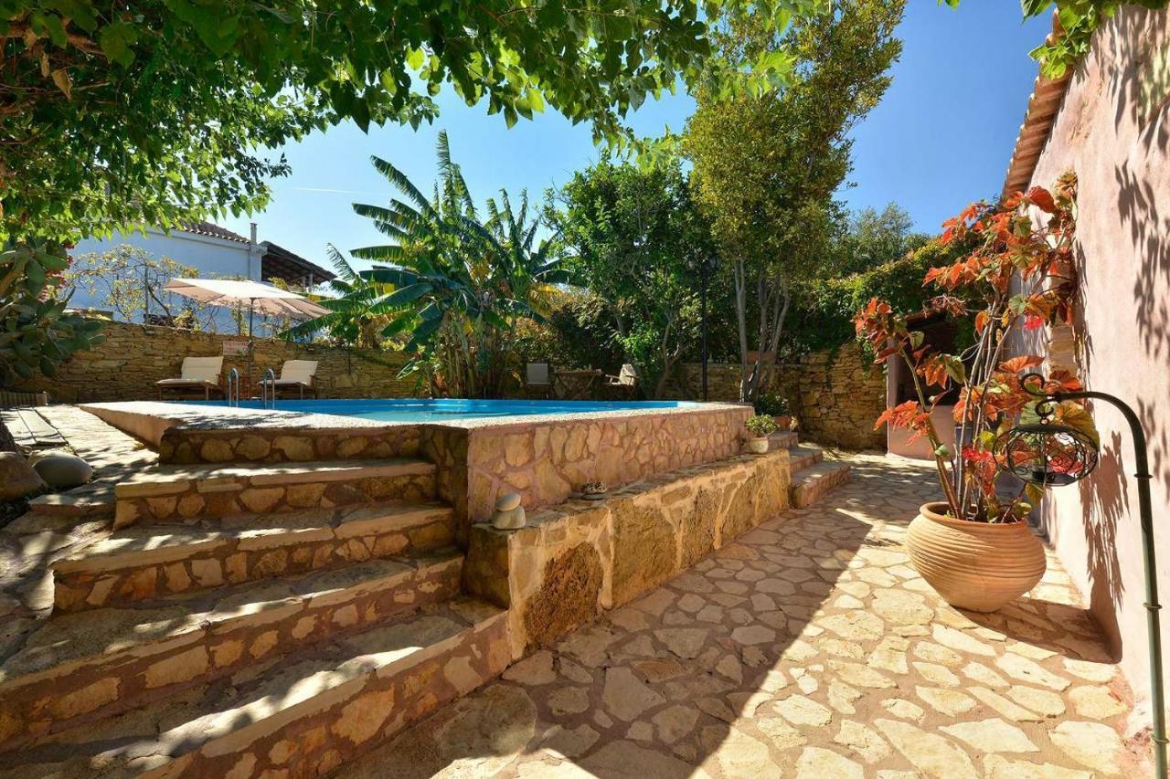 Villa Kamares Private Pool